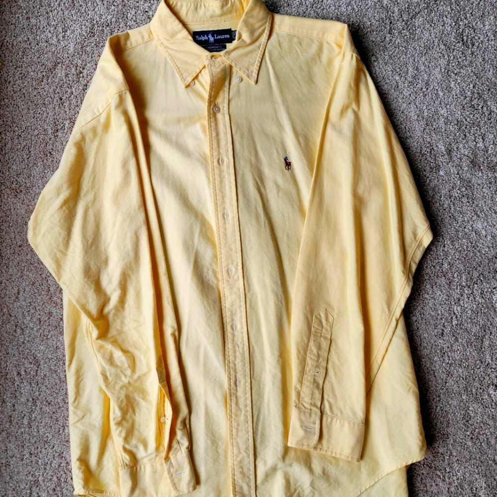 Yellow Button Down Ralph Lauren Polo💥